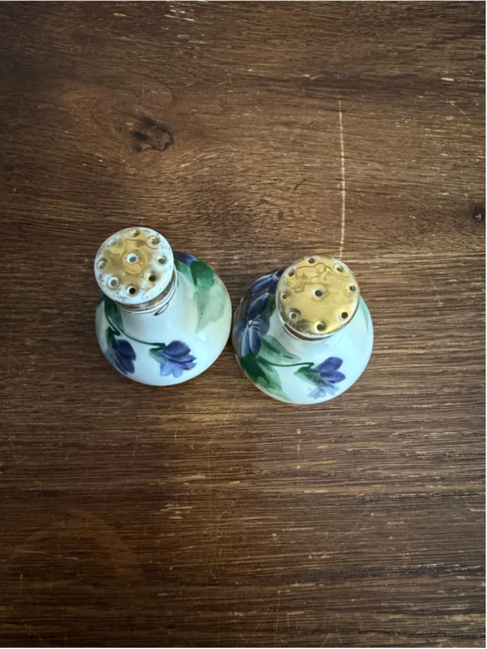 Vintage Bavaria Hand Painted Porcelain Salt & Pepper Shakers Purple Floral Gold
